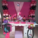 MONSTER HIGH